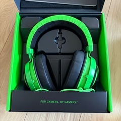 Razer Kraken Green ゲーミングヘッドセットの画像