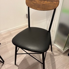 まだ受付中★70×70テーブル&椅子2脚ダイニングセットの画像