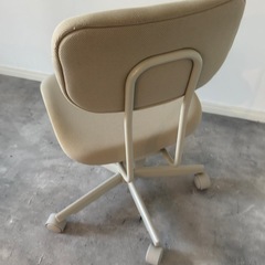 無印良品　キャスター付き椅子の画像