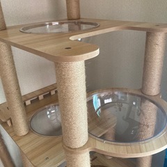 猫家族 木製キャットタワー  宇宙船ボウルの画像