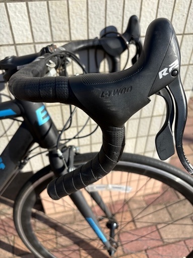 ロードバイク　Eizer R101