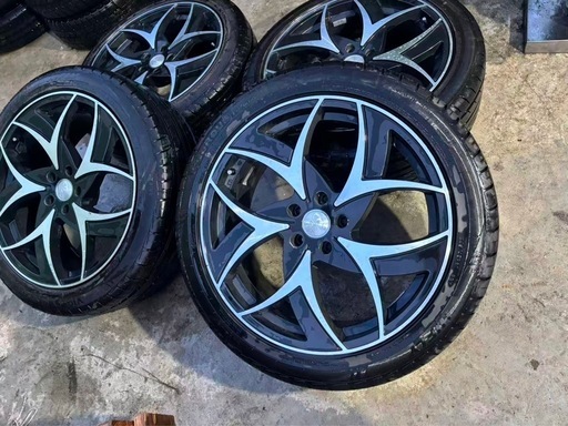 タイヤアルミホイール