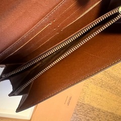 表面だけは無駄に美品なヴィトン長財布　Louis Vuitton　ルイヴィトン　　の画像
