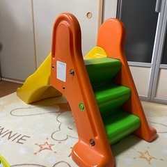 【小さい子〜大きな子まで】とても丈夫な滑り台^_^便利な折り畳み式♪の画像
