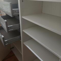 家具　棚　食器棚　白　中型の画像
