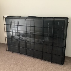 犬用 ペット ケージ ゲージ 3ドア スチール トレー付き折りたたみ 屋根あり ハーネス、毛玉取りグローブ、トイレトレー、リード付の画像