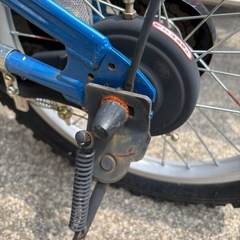 子ども　自転車　ジープ　jeep 青の画像