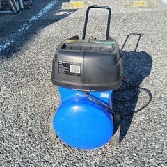 アネスト岩田 FX2200 エアーコンプレッサー【野田愛宕店】【店頭取引限定】【中古】管理番号：IT3QZNVXSI5Xの画像
