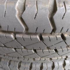 タイヤ代工賃全部込み! 165/80R14 91/90N グットイヤー中古LTタイヤ4本セット!の画像