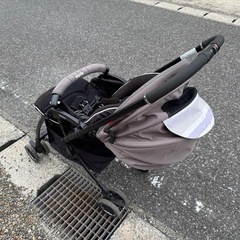 アップリカ　ベビーカー　ラクーナコンフォートの画像