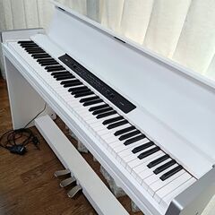 KORG(コルグ) 電子ピアノ 88鍵盤 イス付きの画像