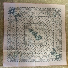ピンクラテ　スカーフ　ペイズリーバンダナの画像