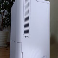 アイリスオーヤマ　クーラー　ICA-0302G-W  新品同様　冷房専用　（数日間のみ使用）の画像