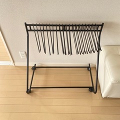 スラックスハンガー　の画像