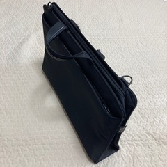 ビジネスバックの画像