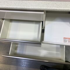 ニトリ｜アルミナ2｜スライド扉キッチンボードの画像