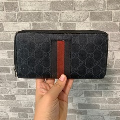 GUCCIの財布の画像