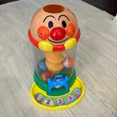 アンパンマン　コロコロタワー　知育