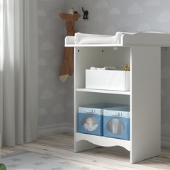 おむつ替え台　IKEA　ベビー用品　の画像