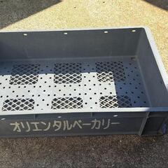 コンテナ、プラスチックボックス20個の画像