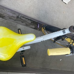 【直接取引き】 GRAPHIS 18インチ子供用自転車 ホワイト/イエローの画像