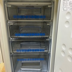 冷凍庫  100Lの画像