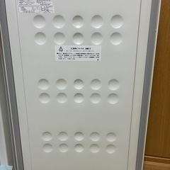 冷凍庫  100Lの画像