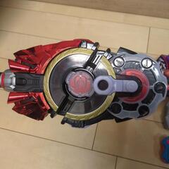 仮面ライダーギーツ 変身ベルト DXデザイアドライバー、他の画像
