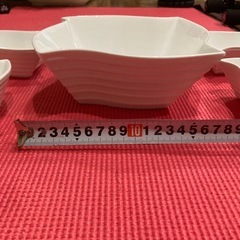 食器の画像