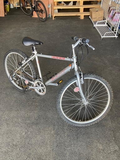 528 自転車シルバー GIANT