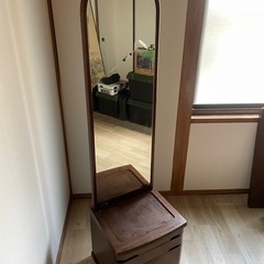 鏡台の画像