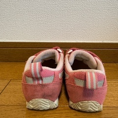 アシックス　スクスク　ピンク　16.5cmの画像