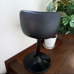 カウンターチェア(座面回転式 脚長固定)の画像