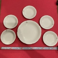 食器セット（LANCEL）の画像