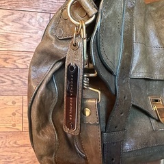 ショルダーバッグの画像