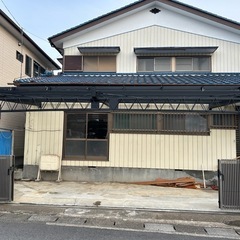 駐車場の鉄骨とフェンスを引き取ってくださいの画像