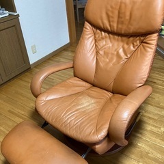 リクライニングチェアの画像