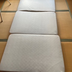 シングルマットレスの画像