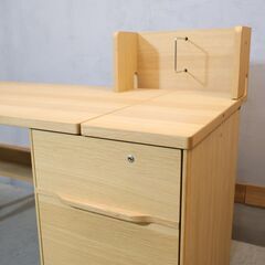 karimoku(カリモク家具)のCoordy(コーディ) オーク材 パーソナルデスクです。ワゴン一体型のオールインワンデスク。シンプルでナチュラルなデザインはお部屋に自然に溶け込みます♪の画像