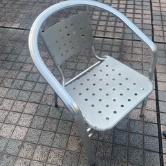 DALTON テーブルチェアの画像