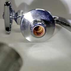 開封・未使用品(?) リクシル LF-12F-13-U 水栓金具  自在水栓 泡沫式 横水栓 設備 水道 蛇口 LIXIL  札幌市 中央区 南12条店の画像