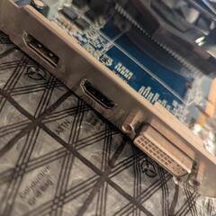 Sapphire HD5670 512M GDDR5 グラフィックボ ードの画像