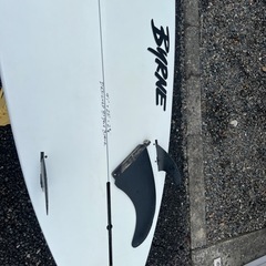 Byrne  ロングボード　9‘1の画像