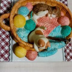 猫 ねこ 陶器 置き物 の画像