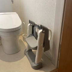 自立式　補助便座  トイレ 折りたたみの画像