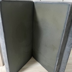 マットレス　三つ折り　セミダブルの画像