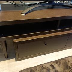 収納たっぷりでオシャレなテレビ台の画像