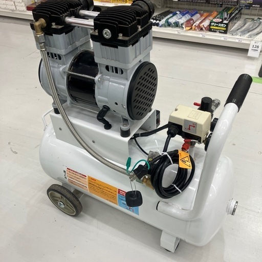 【中古】【不具合あり】【店頭引取限定】RETZLINK 39L オイルレス静音コンプレッサー RZ-S2039EFIC 22,000円（税込） 中古】【動作OK】【店頭引取限定】RETZLINK 39L オイルレス静音