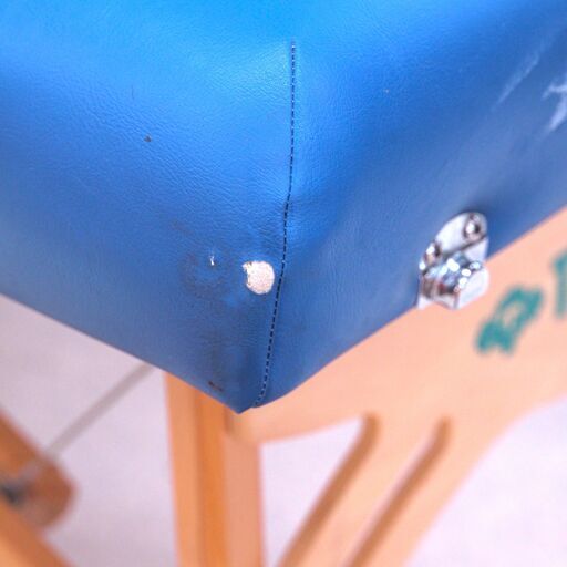 折りたたみ式マッサージベッド　高田ベッド　リユース品　価格　13,750円