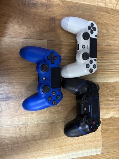 ps4 Pro 1TB Glacier White